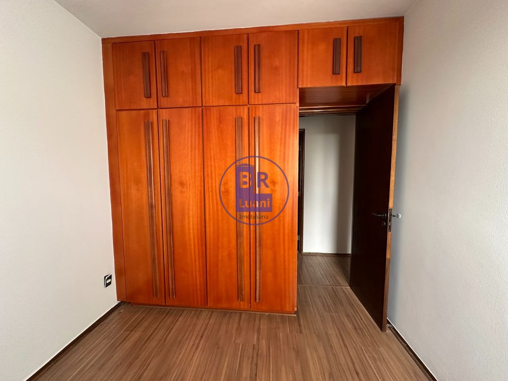 Apartamento padrão no coração de londrina