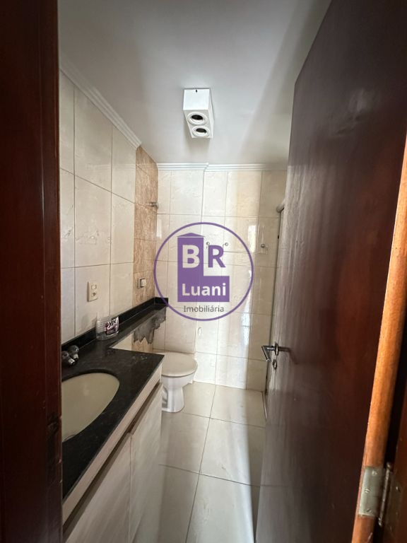 Apartamento padrão no coração de londrina