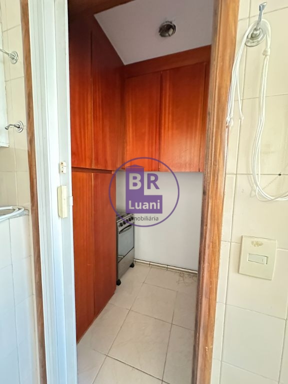 Apartamento padrão no coração de londrina