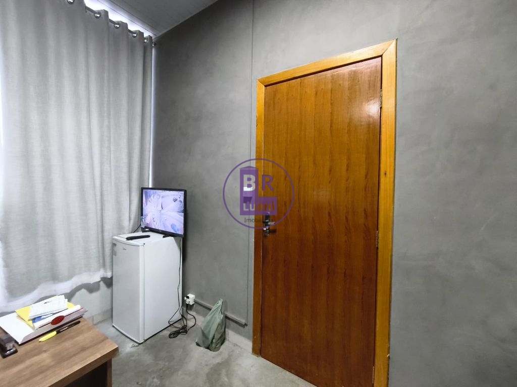Barracão/Galpão com mezanino 120m² Zona Norte 307,41 m² útil 425m² Total7m Pé-Direito