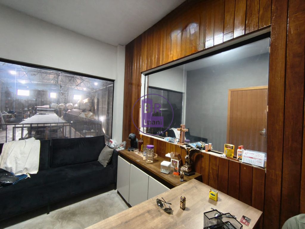 Barracão/Galpão com mezanino 120m² Zona Norte 307,41 m² útil 425m² Total7m Pé-Direito