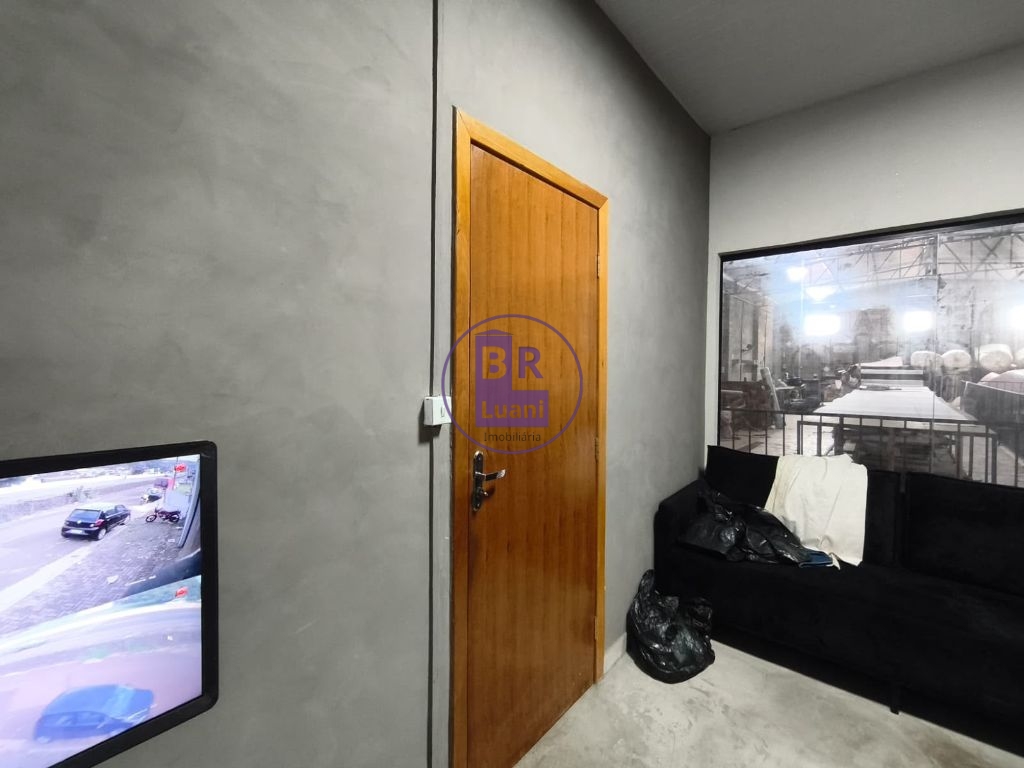 Barracão/Galpão com mezanino 120m² Zona Norte 307,41 m² útil 425m² Total7m Pé-Direito
