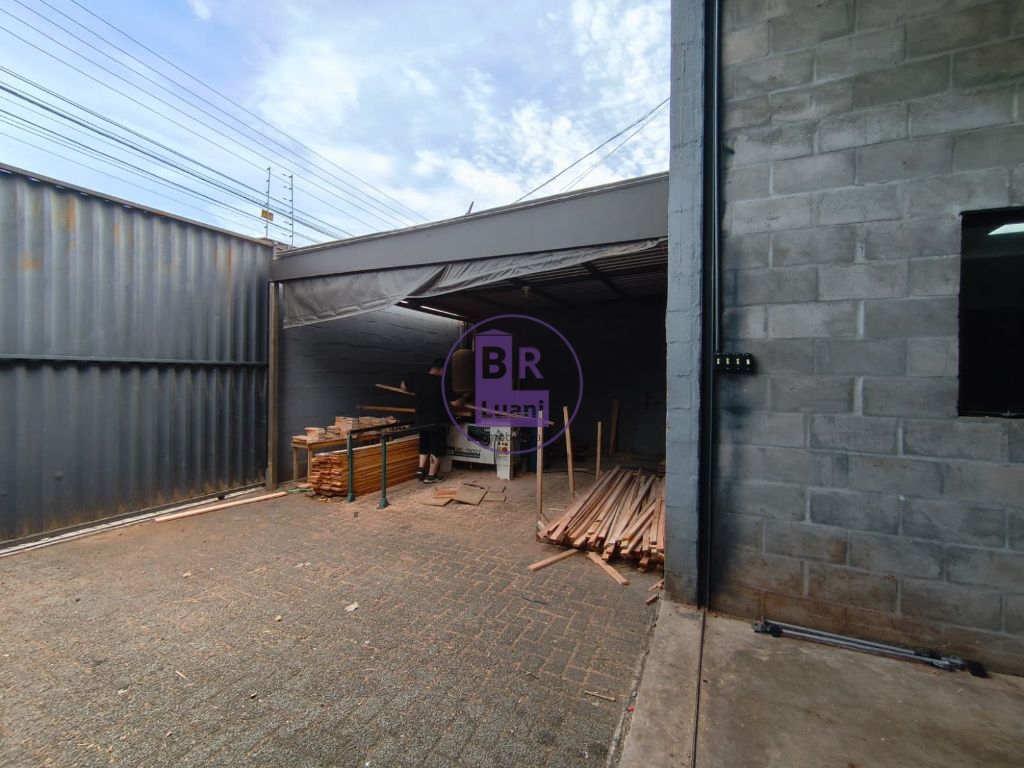 Barracão/Galpão com mezanino 120m² Zona Norte 307,41 m² útil 425m² Total7m Pé-Direito
