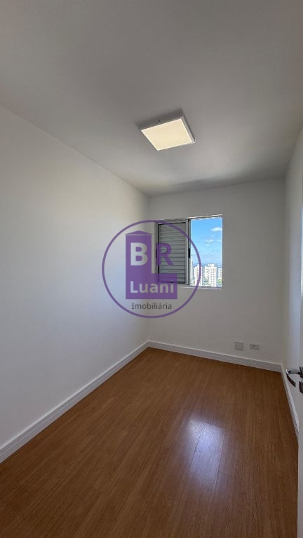 Apartamento à venda com 3 dormitórios sendo 1 suíte na Gleba Palhano.