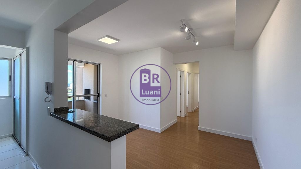 Apartamento à venda com 3 dormitórios sendo 1 suíte na Gleba Palhano.