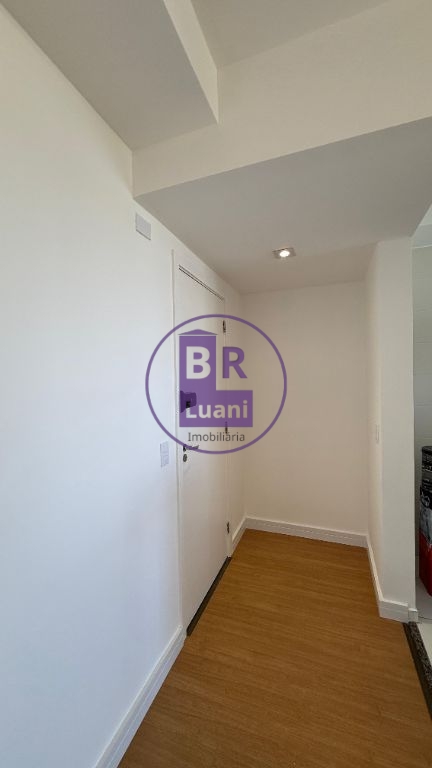 Apartamento à venda com 3 dormitórios sendo 1 suíte na Gleba Palhano.