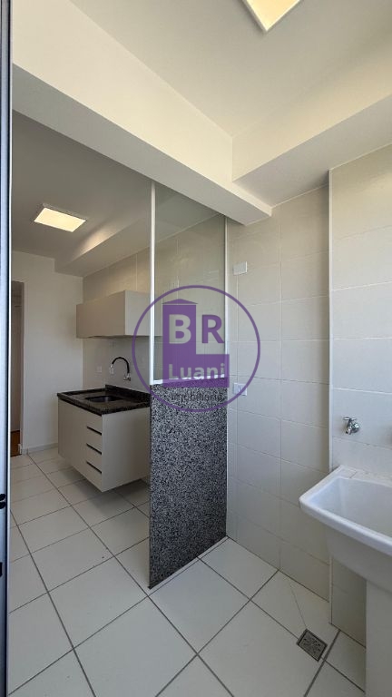 Apartamento à venda com 3 dormitórios sendo 1 suíte na Gleba Palhano.