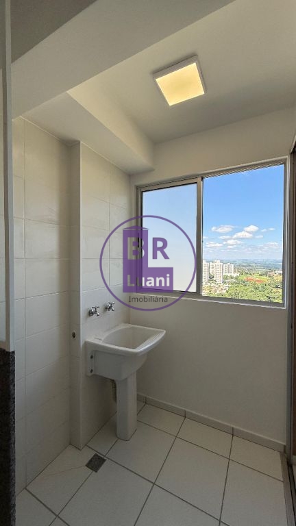 Apartamento à venda com 3 dormitórios sendo 1 suíte na Gleba Palhano.