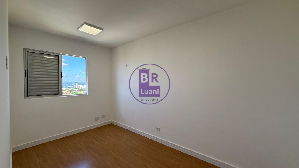 Apartamento à venda com 3 dormitórios sendo 1 suíte na Gleba Palhano.