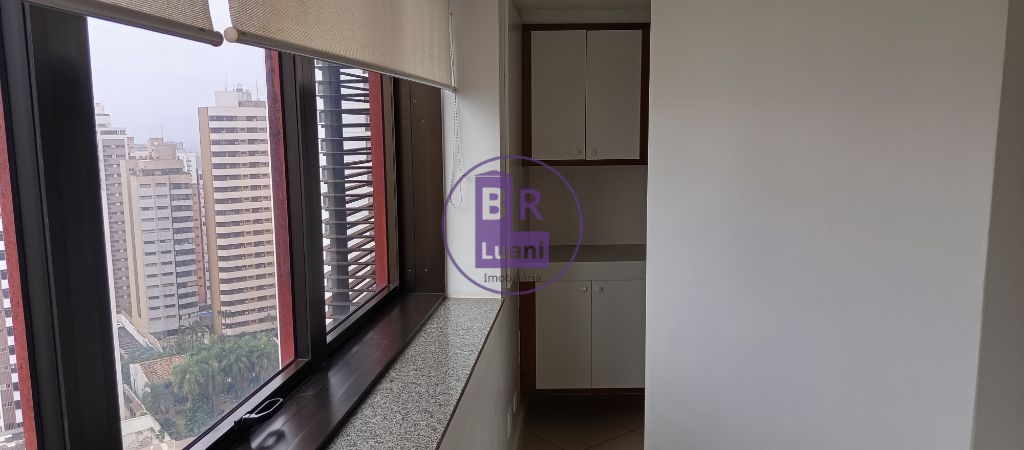 Sala comercial para alugar no Trade Center 78m² andar alto 1 vaga