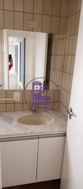 Sala comercial para alugar no Trade Center 78m² andar alto 1 vaga