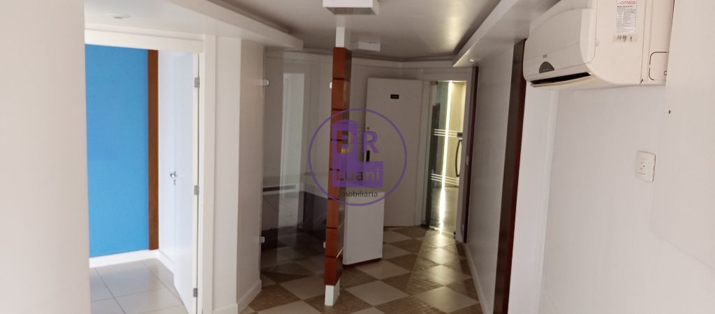 Sala comercial para alugar no Trade Center 78m² andar alto 1 vaga