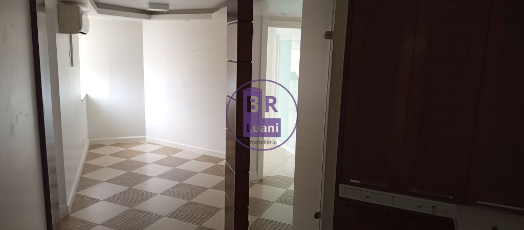 Sala comercial para alugar no Trade Center 78m² andar alto 1 vaga
