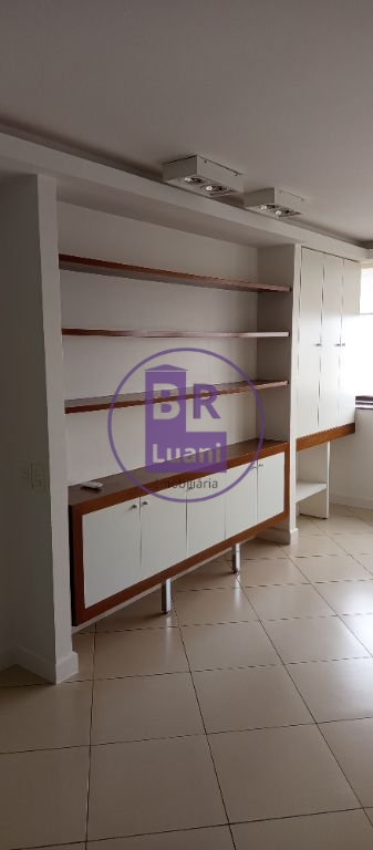 Sala comercial para alugar no Trade Center 78m² andar alto 1 vaga