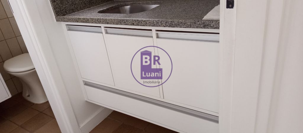 Sala comercial para alugar no Trade Center 78m² andar alto 1 vaga