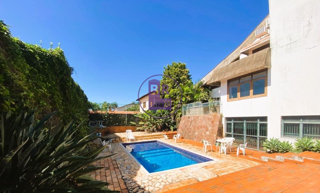 Casa/sobrado com 3 pavimentos para venda no quebec