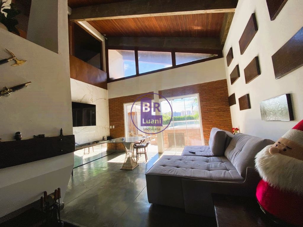 Casa/sobrado com 3 pavimentos para venda no quebec