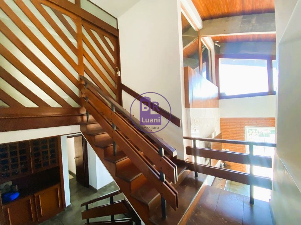 Casa/sobrado com 3 pavimentos para venda no quebec
