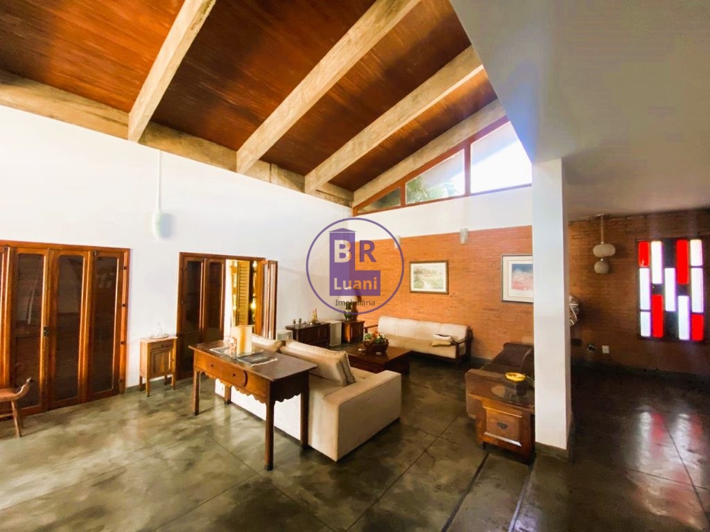 Casa/sobrado com 3 pavimentos para venda no quebec