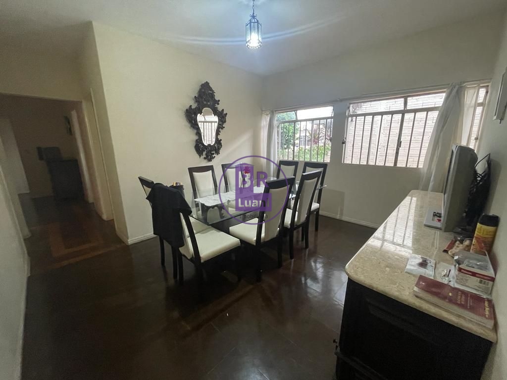 Casa térrea à venda em localização privilegiada