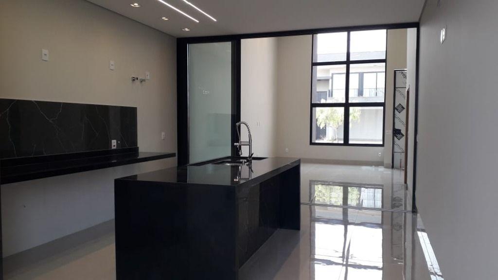 Casa, 3 quartos, 162 m² - Foto 4