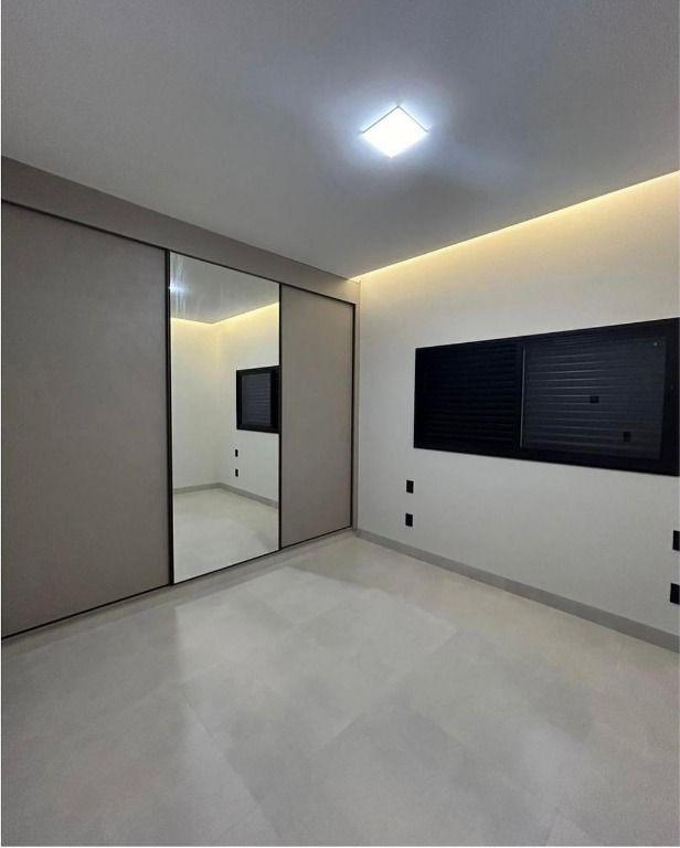 Casa, 3 quartos, 246 m² - Foto 7