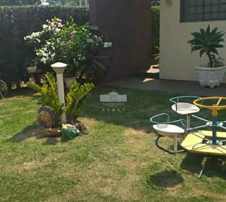 Casa, 3 quartos, 300 m² - Foto 2