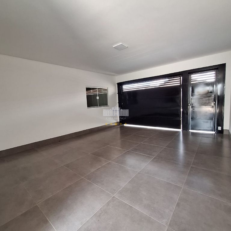 Casa, 3 quartos, 177 m² - Foto 1