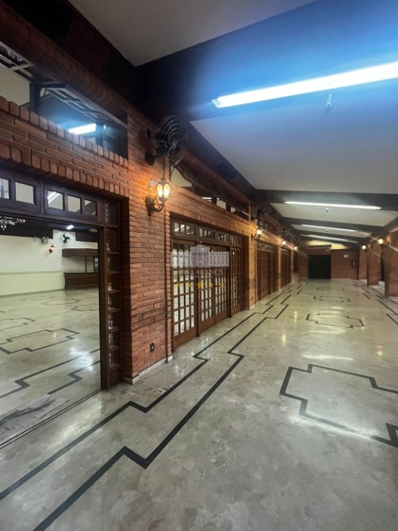 Loja-Salão, 885 m² - Foto 1