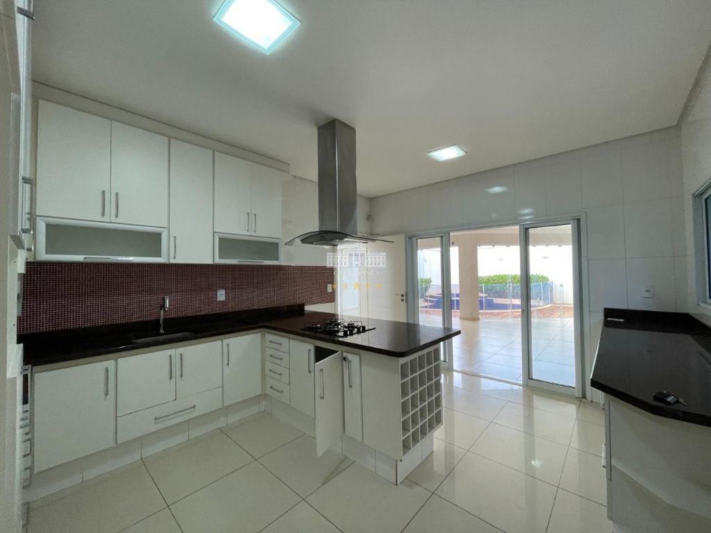 Sobrado, 3 quartos, 310 m² - Foto 6