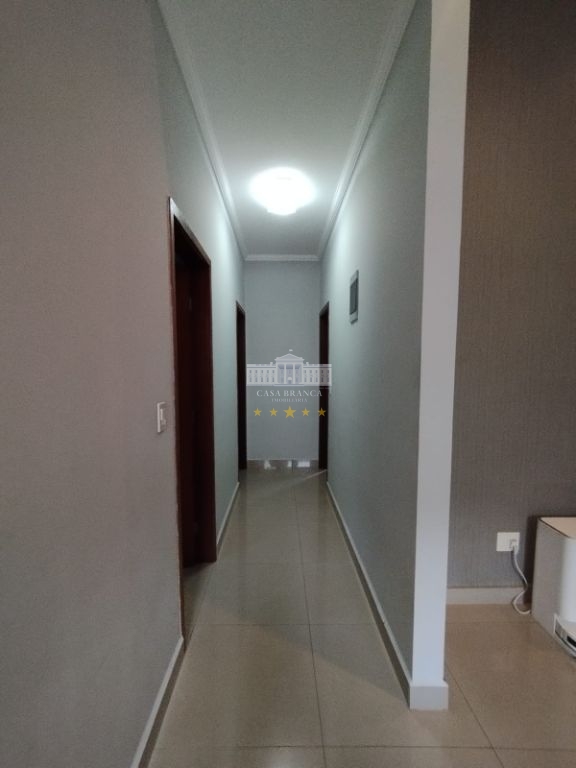 Casa, 3 quartos, 183 m² - Foto 4