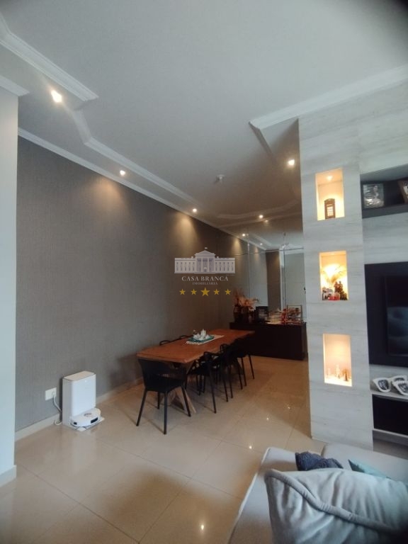 Casa, 3 quartos, 183 m² - Foto 1