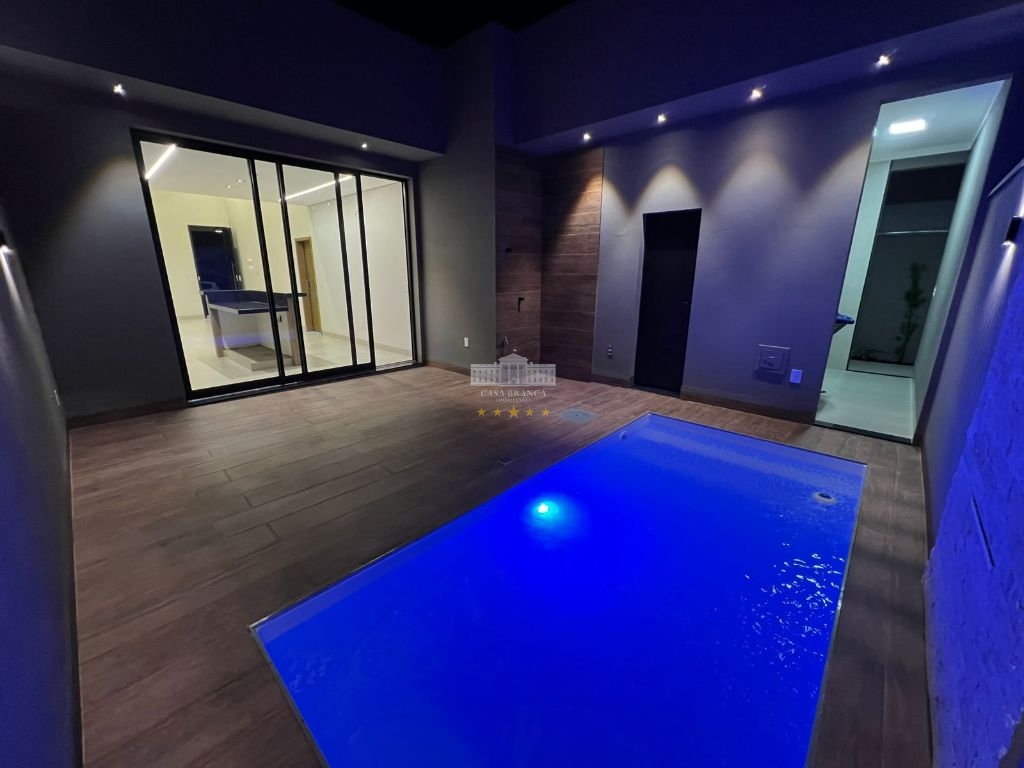 Casa, 3 quartos, 137 m² - Foto 1