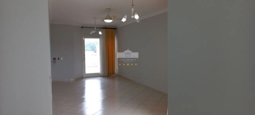 Casa, 3 quartos, 300 m² - Foto 2