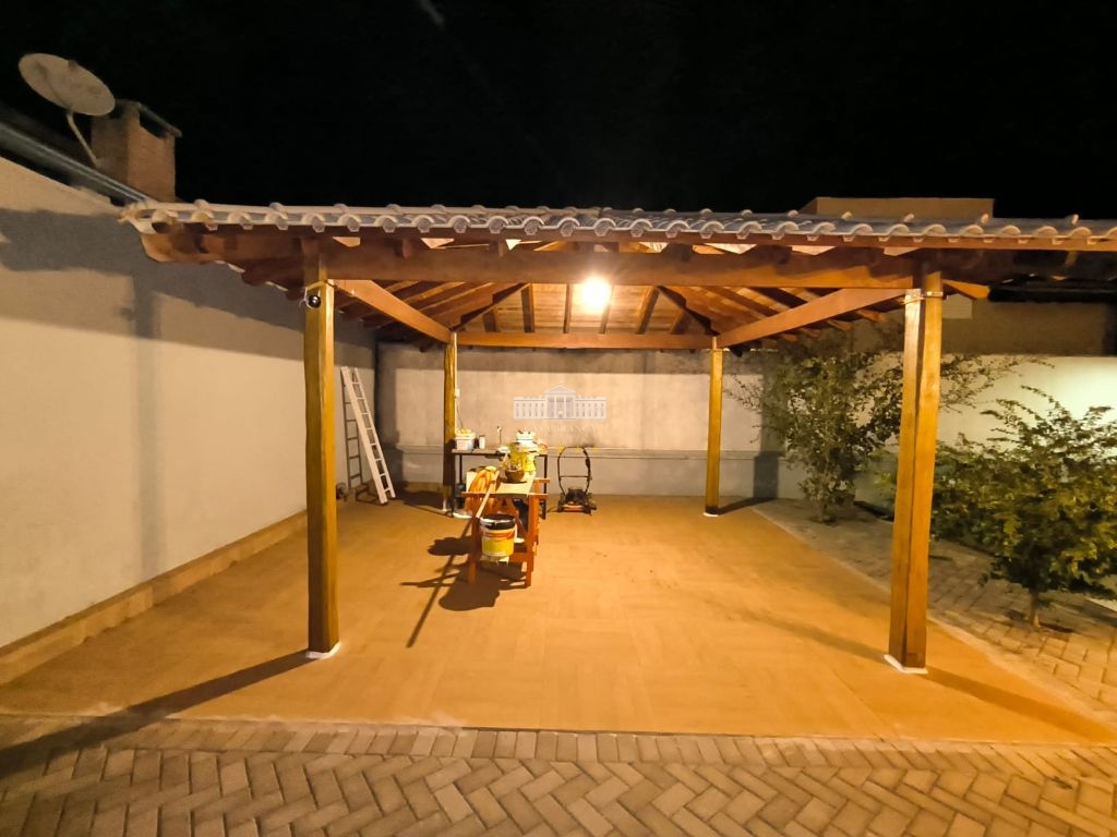 Casa, 3 quartos, 182 m² - Foto 2