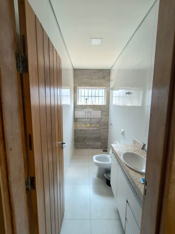 Casa, 3 quartos, 182 m² - Foto 4