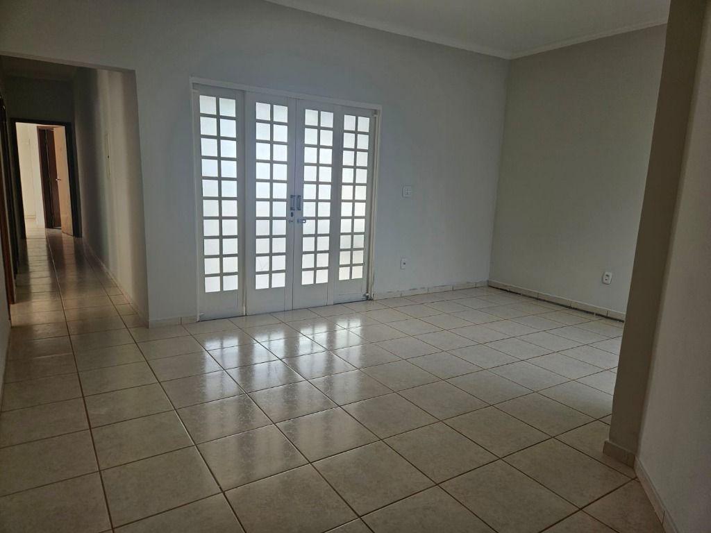 Casa, 3 quartos, 210 m² - Foto 4