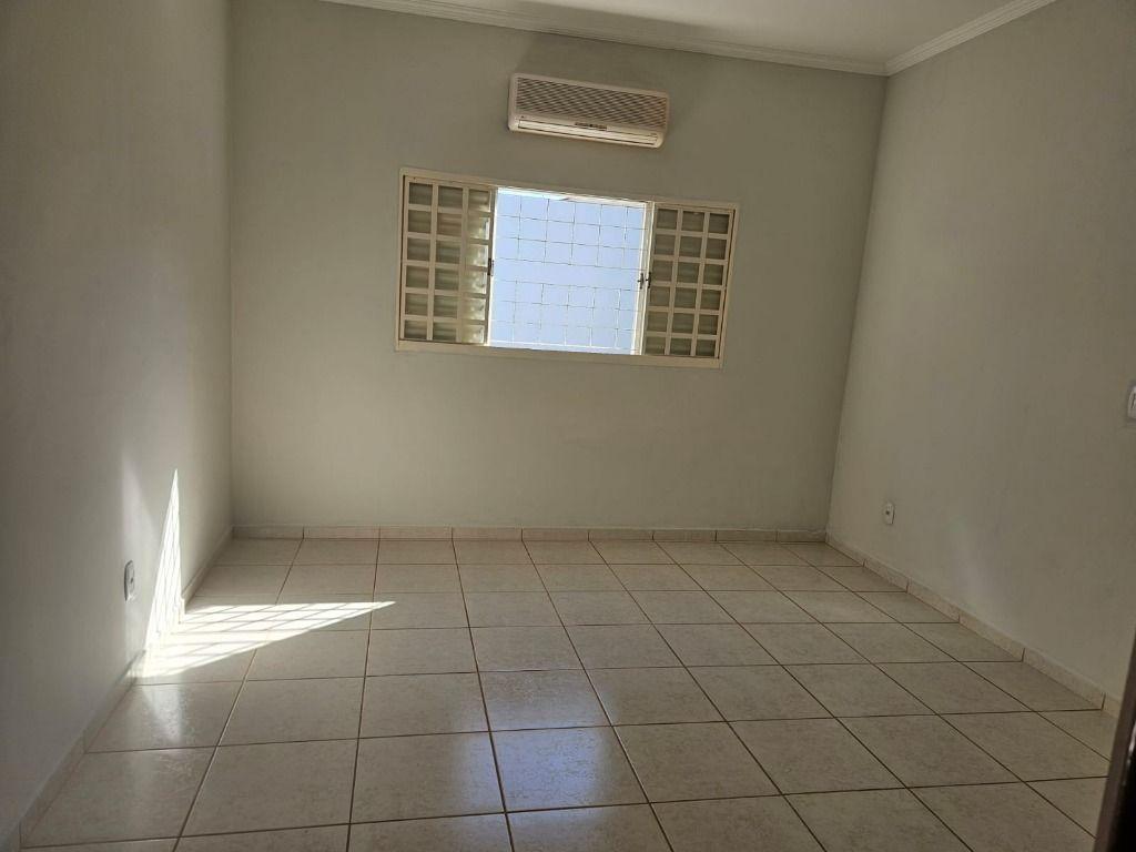 Casa, 3 quartos, 210 m² - Foto 7