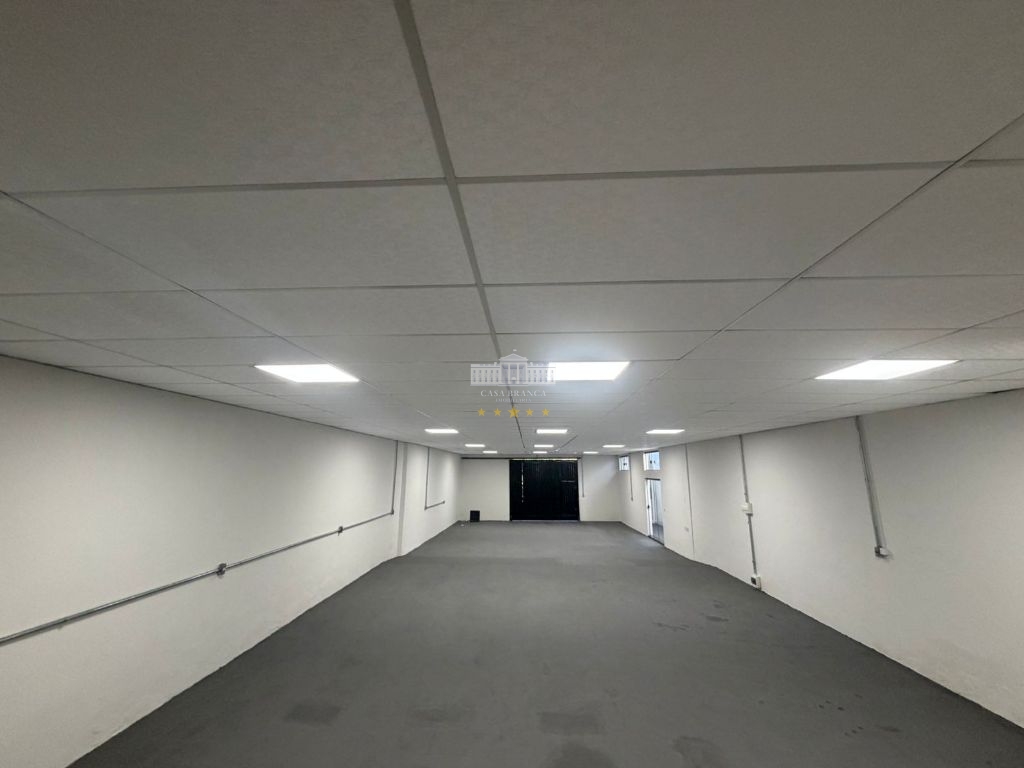 Loja-Salão, 210 m² - Foto 1