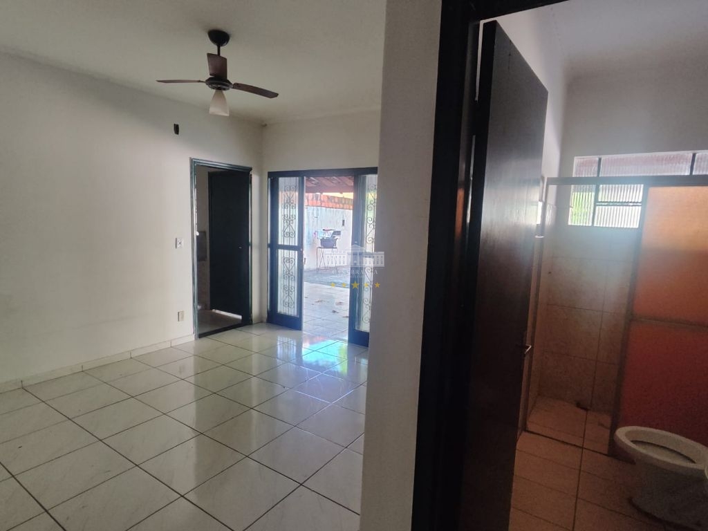 Casa, 2 quartos, 318 m² - Foto 7