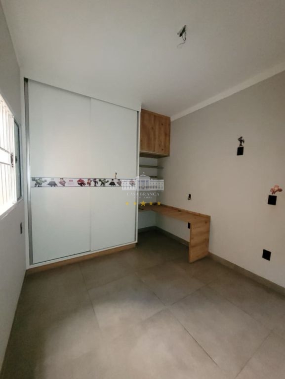Casa, 3 quartos, 208 m² - Foto 11