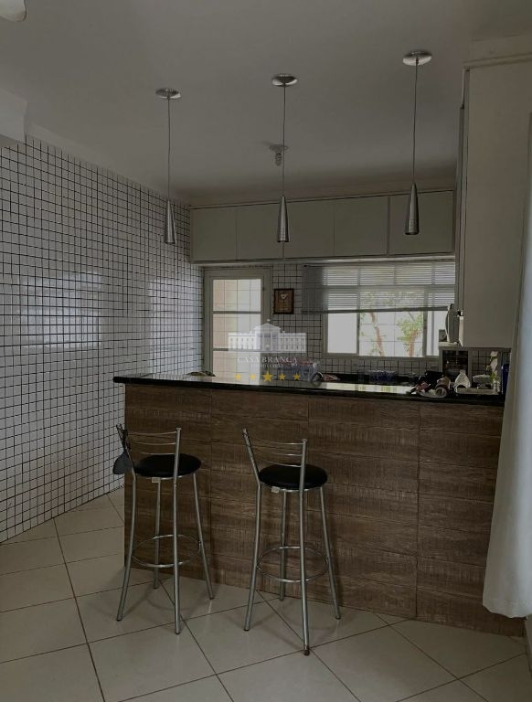 Casa, 2 quartos, 180 m² - Foto 2