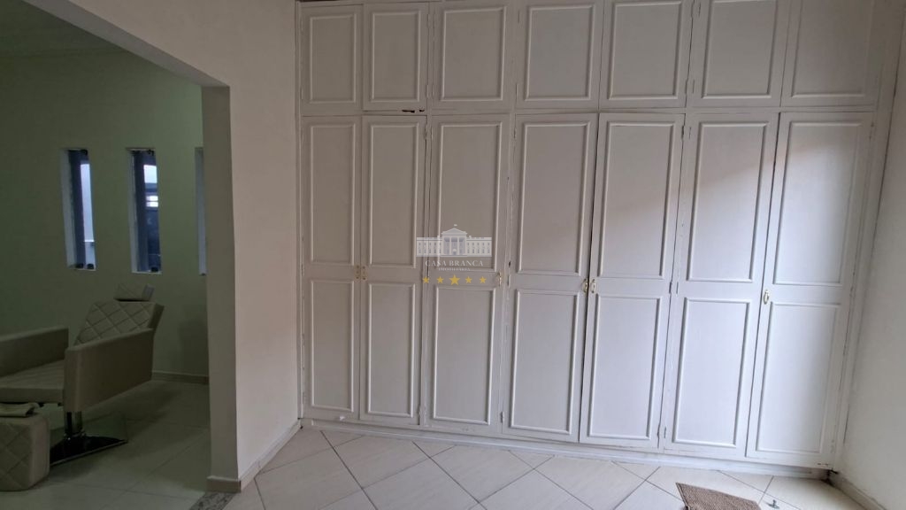 Casa, 3 quartos, 193 m² - Foto 2