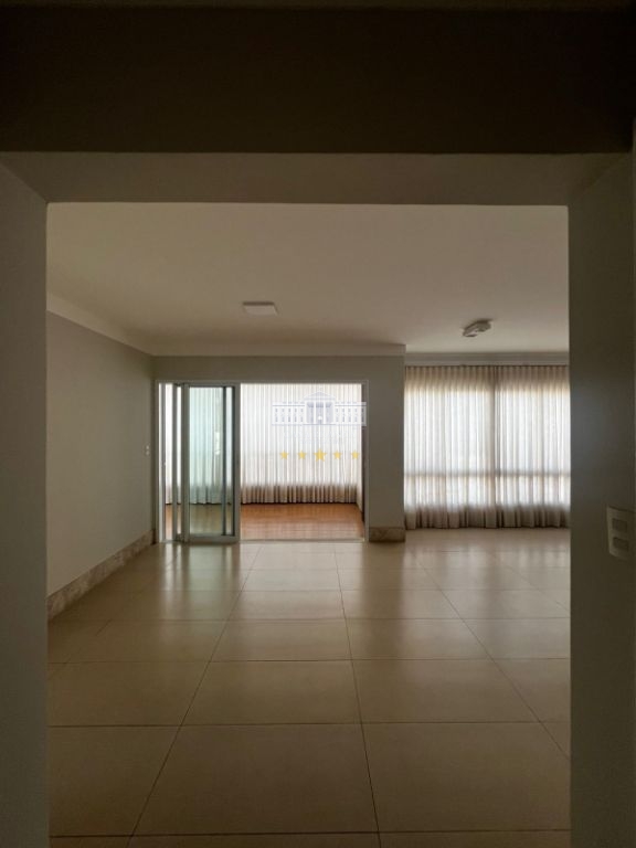Apartamento, 3 quartos, 170 m² - Foto 4