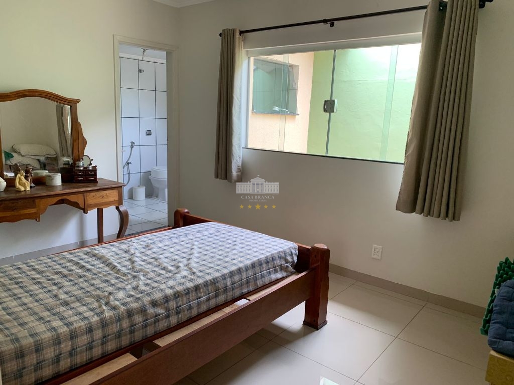Casa, 3 quartos, 179 m² - Foto 10