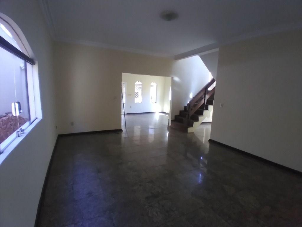 Sobrado, 3 quartos, 260 m² - Foto 2