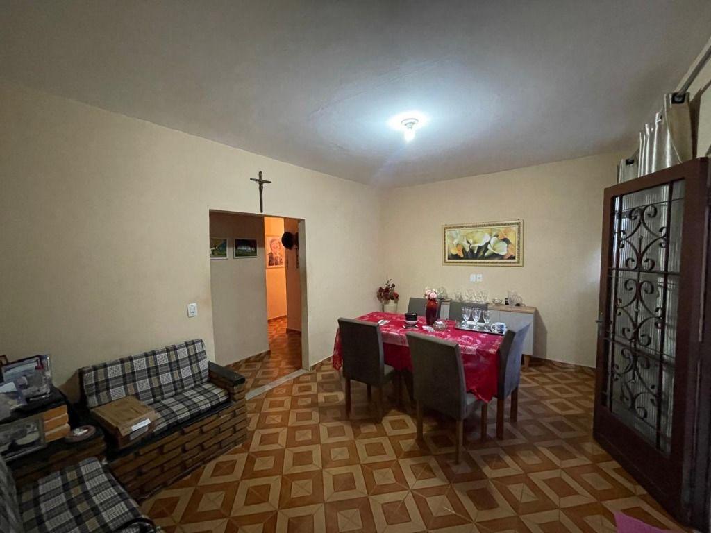 Casa, 3 quartos, 146 m² - Foto 1