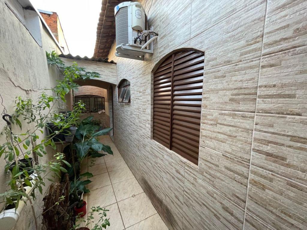 Casa, 3 quartos, 146 m² - Foto 2