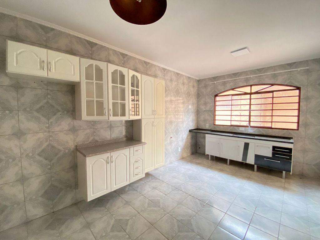 Casa, 3 quartos, 190 m² - Foto 7