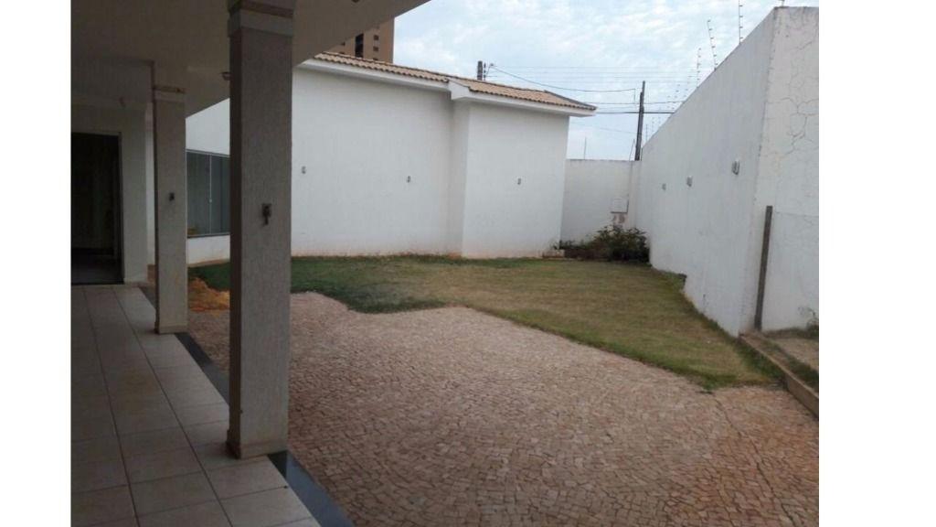 Casa, 3 quartos, 366 m² - Foto 34
